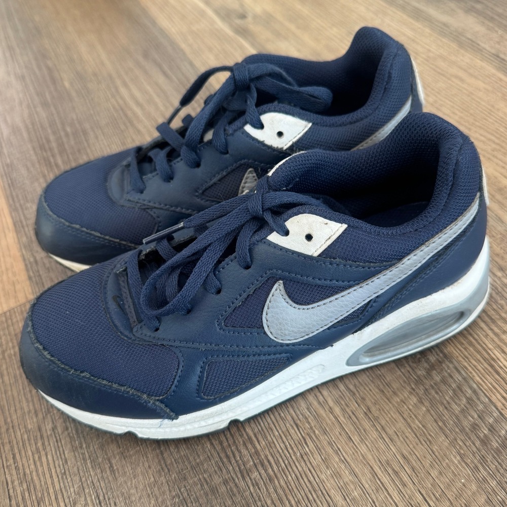 Pre-owned Boy's Nike Air Max Sneakers 579996-400 Navy Blue US 2